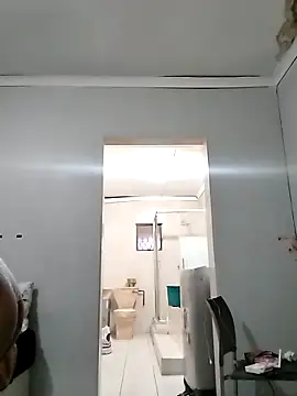 cleopatra-phaedra online show from October 16, 2025, 3:46 pm