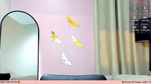  LaraMom  online show from March 15, 2025, 12:24 pm