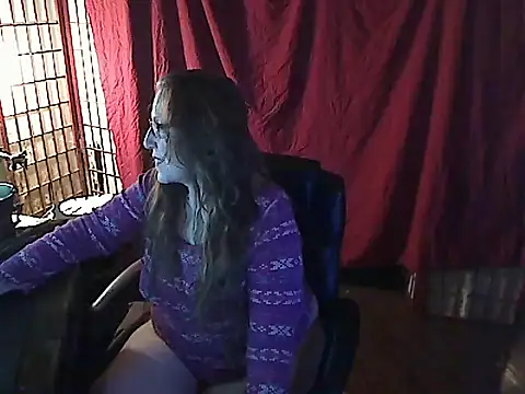 Ireallysquirt online show from January 12, 2025, 4:21 am