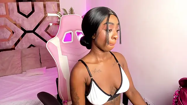 Snapshot of Anny_osorio chatting on March 5, 2025, 7:49 pm Anny osorio online show from March 5, 2025, 7:49 pm