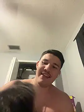 Snapshot of Shaded24 chatting on November 8, 2025, 6:24 am Shaded24 online show from November 8, 2025, 6:24 am