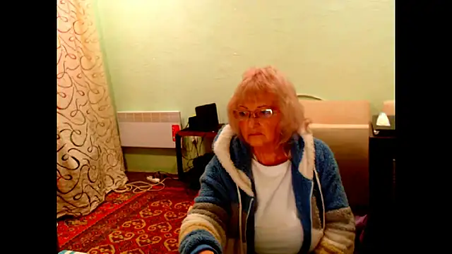 Snapshot of Natali7634 chatting on December 2, 2025, 12:16 am Natali7634 online show from December 2, 2025, 12:16 am