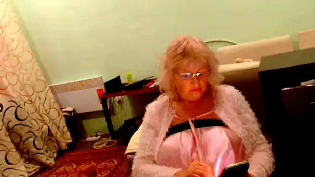 Snapshot of Natali7634 chatting on January 12, 2026, 5:45 am Natali7634 online show from January 12, 2026, 5:45 am