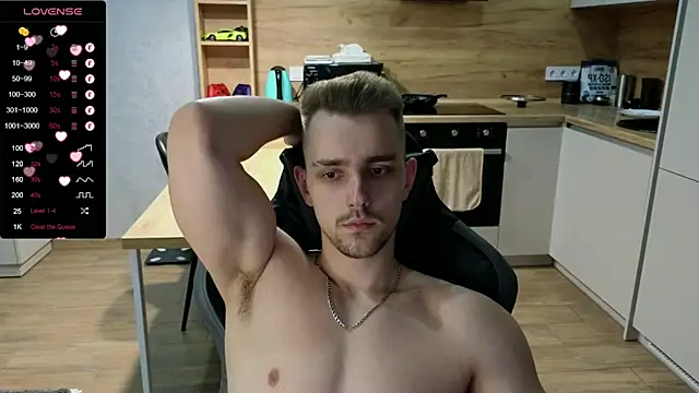 Snapshot of Larstar01 chatting on February 9, 2025, 4:29 pm Larstar01 online show from February 9, 2025, 4:29 pm