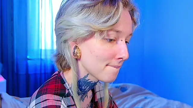 Snapshot of Littlespacemouse chatting on December 13, 2024, 8:09 am Littlespacemouse online show from December 13, 2024, 8:09 am