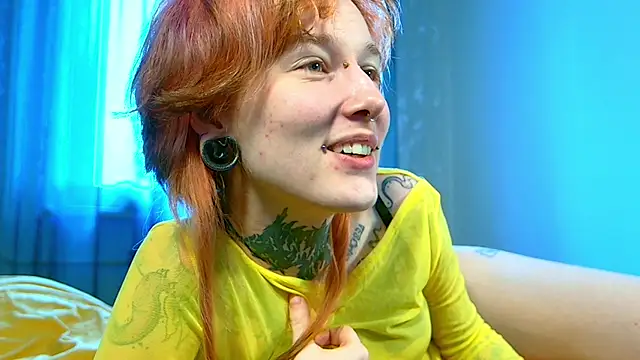 Snapshot of Littlespacemouse chatting on February 12, 2025, 10:56 am Littlespacemouse online show from February 12, 2025, 10:56 am