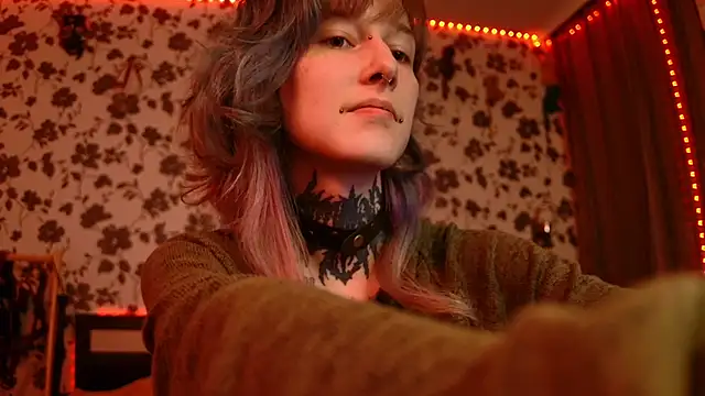 Snapshot of Littlespacemouse chatting on September 12, 2025, 10:21 pm Littlespacemouse online show from September 12, 2025, 10:21 pm