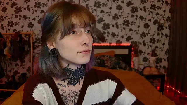 Snapshot of Littlespacemouse chatting on September 14, 2025, 5:23 pm Littlespacemouse online show from September 14, 2025, 5:23 pm