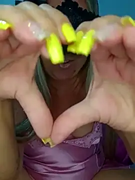 titiasexy online show from November 25, 2025, 12:05 pm