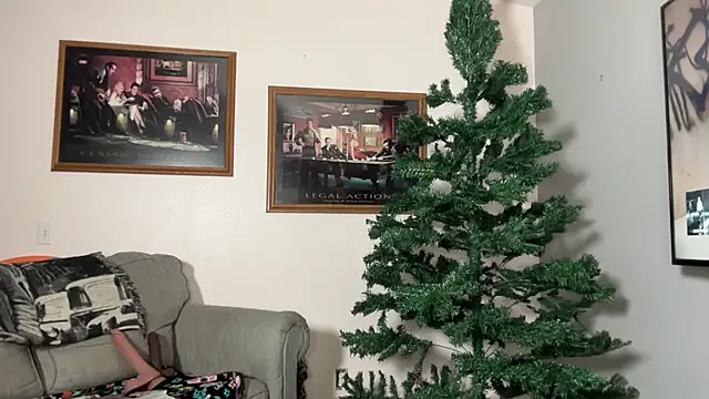 CherryBombBomb online show from November 24, 2025, 4:23 am