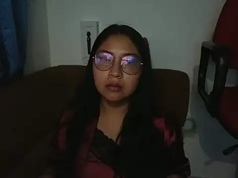 Snapshot of Caroll_Luna chatting on December 25, 2024, 10:50 am Caroll Luna online show from December 25, 2024, 10:50 am