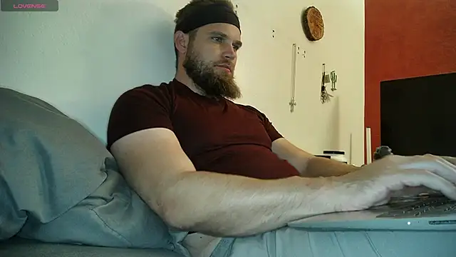 Snapshot of dikdowndaddy chatting on December 16, 2025, 1:05 pm dikdowndaddy online show from December 16, 2025, 1:05 pm