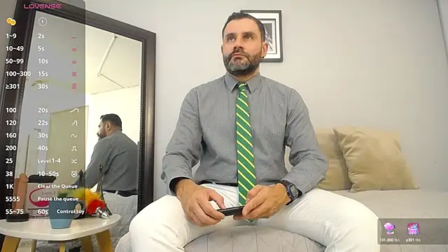 Snapshot of jonasbeards chatting on September 25, 2025, 2:43 pm jonasbeards online show from September 25, 2025, 2:43 pm