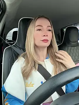 Snapshot of LavenderHot chatting on February 16, 2025, 2:20 am LavenderHot online show from February 16, 2025, 2:20 am