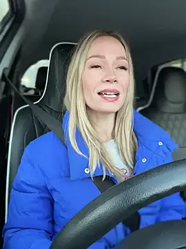 Snapshot of LavenderHot chatting on February 23, 2025, 1:46 am LavenderHot online show from February 23, 2025, 1:46 am