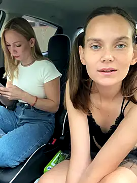 Snapshot of LavenderHot chatting on September 10, 2025, 2:33 am LavenderHot online show from September 10, 2025, 2:33 am