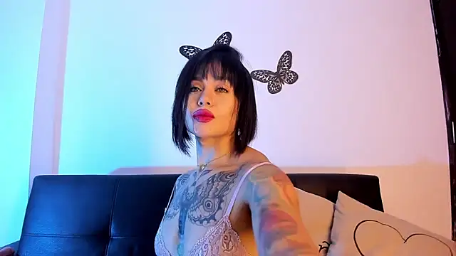 Snapshot of Miiel_rosa chatting on March 5, 2025, 1:17 pm Miiel rosa online show from March 5, 2025, 1:17 pm