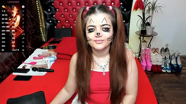 Snapshot of Anasunshine12 chatting on October 5, 2025, 10:13 am Anasunshine12 online show from October 5, 2025, 10:13 am