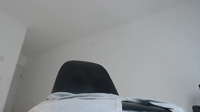 felipelopezz23 online show from December 27, 2024, 12:34 pm