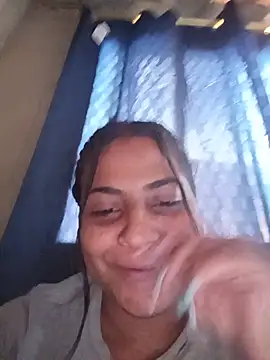 Giselabrunette25 online show from July 18, 2026, 5:06 pm