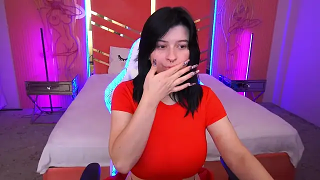 Miki Kivi online show from December 5, 2024, 4:42 am