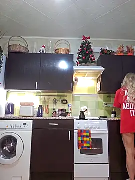 amelia blondy online show from March 18, 2026, 5:54 am