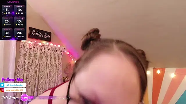 AmyAphrodite online show from September 23, 2025, 3:42 am