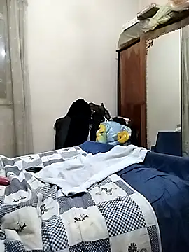 Snapshot of Lucia8600 chatting on January 12, 2025, 1:53 am Lucia8600 online show from January 12, 2025, 1:53 am