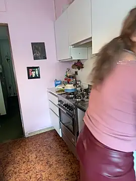 Sunbelxx online show from February 10, 2026, 10:30 am