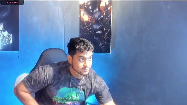 Big furry bear13 online show from September 28, 2025, 5:02 am