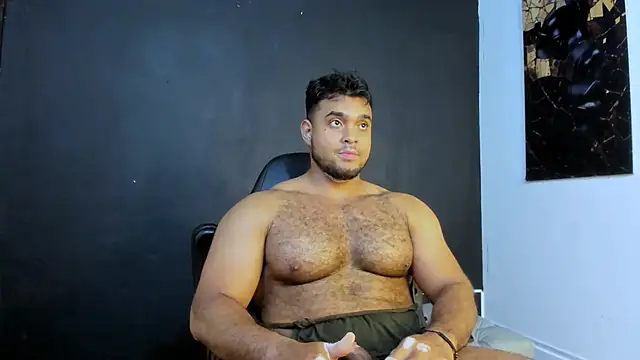 Snapshot of Big_furry_bear13 chatting on May 5, 2026, 7:11 pm Big furry bear13 online show from May 5, 2026, 7:11 pm