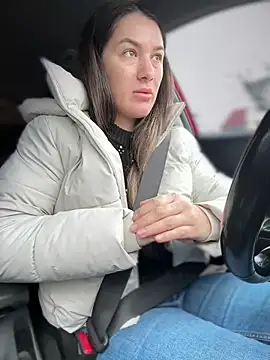 HotXMom online show from February 24, 2026, 7:39 am