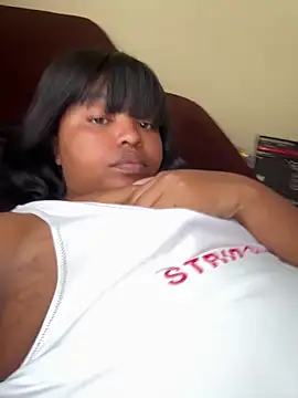 Snapshot of Linahlove chatting on October 11, 2025, 9:41 am Linahlove online show from October 11, 2025, 9:41 am