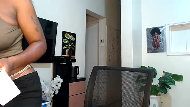 Snapshot of Horny_princes chatting on February 13, 2025, 3:39 am Horny princes online show from February 13, 2025, 3:39 am