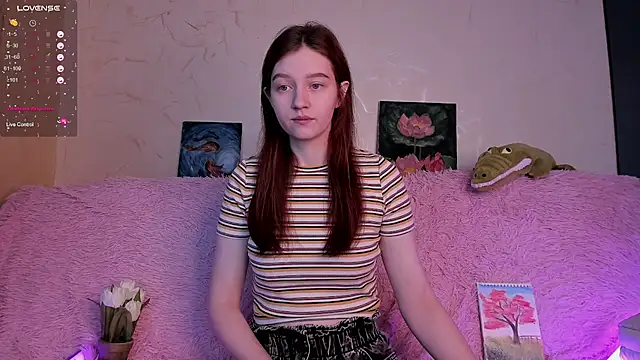 Snapshot of Ksuhesa chatting on March 2, 2025, 7:10 am Ksuhesa online show from March 2, 2025, 7:10 am