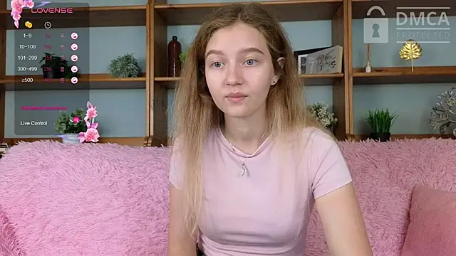 Snapshot of Ksuhesa chatting on September 21, 2025, 8:05 am Ksuhesa online show from September 21, 2025, 8:05 am