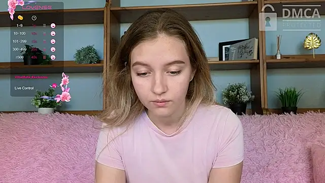 Snapshot of Ksuhesa chatting on September 26, 2025, 8:18 am Ksuhesa online show from September 26, 2025, 8:18 am