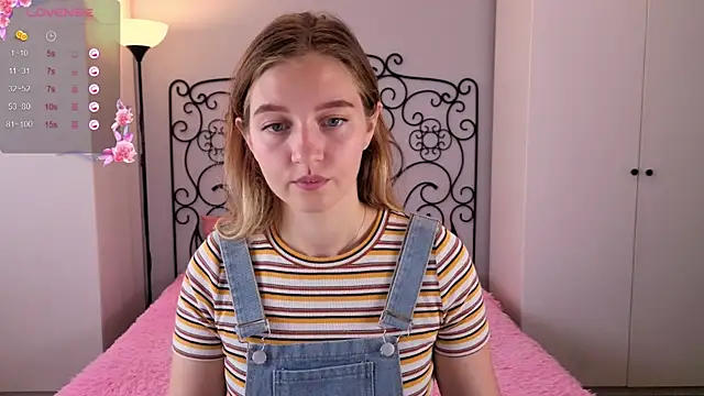 Snapshot of Ksuhesa chatting on September 27, 2025, 8:08 am Ksuhesa online show from September 27, 2025, 8:08 am