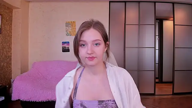 Ksuhesa online show from March 15, 2026, 8:09 am