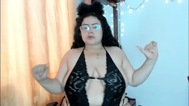 Snapshot of jessica_hot_28 chatting on September 28, 2025, 5:51 pm jessica hot 28 online show from September 28, 2025, 5:51 pm