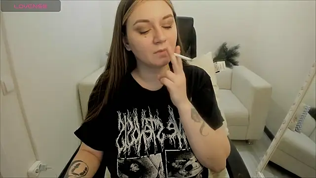 Snapshot of AlisaBacker chatting on December 26, 2024, 7:38 pm AlisaBacker online show from December 26, 2024, 7:38 pm