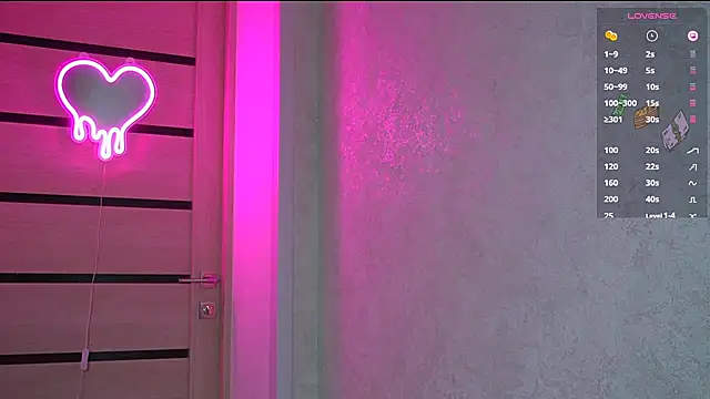 Snapshot of soffy__kisss chatting on January 27, 2025, 7:03 pm soffy kisss online show from January 27, 2025, 7:03 pm