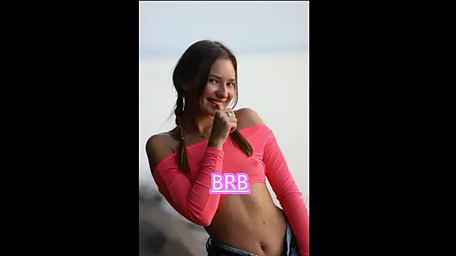 Snapshot of soffy__kisss chatting on February 25, 2025, 7:14 pm soffy kisss online show from February 25, 2025, 7:14 pm