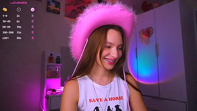 Snapshot of soffy__kisss chatting on November 30, 2025, 6:12 pm soffy kisss online show from November 30, 2025, 6:12 pm