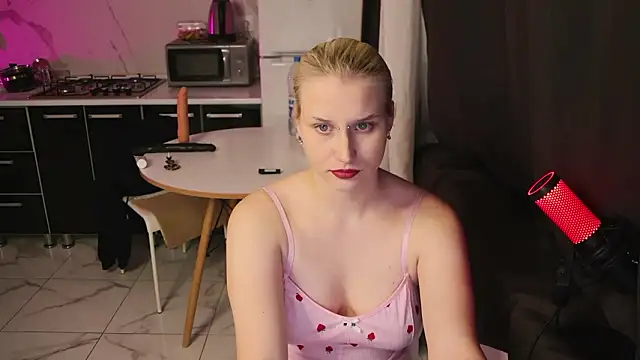 Snapshot of MertyXX chatting on February 6, 2026, 10:24 pm MertyXX online show from February 6, 2026, 10:24 pm