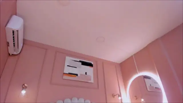 lia ass  online show from November 25, 2025, 10:15 am