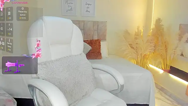 Ananya Kay01 online show from April 1, 2026, 11:33 am