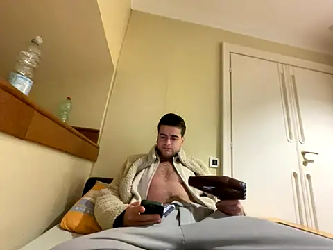 Snapshot of cubalibre02 chatting on December 1, 2025, 8:58 pm cubalibre02 online show from December 1, 2025, 8:58 pm