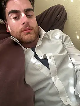 Snapshot of cubalibre02 chatting on March 28, 2026, 3:44 pm cubalibre02 online show from March 28, 2026, 3:44 pm