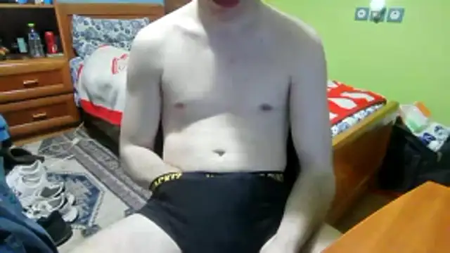 Snapshot of AvarageEuropeGuy chatting on April 30, 2026, 1:39 pm AvarageEuropeGuy online show from April 30, 2026, 1:39 pm